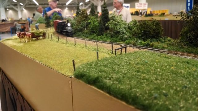 The combination of three Lee Rainey modules took second place in the NMRA module contest.  The hay field module was one of those modules.